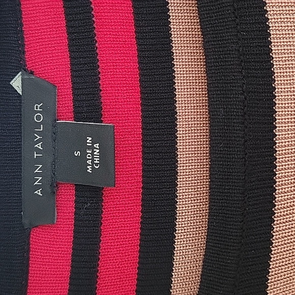 Ann Taylor Knit Dress, Size S - Picture 2 of 3